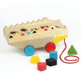 Dřevěné hračky Petit Collage Dřevěný aligátor 2v1