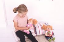 Dřevěné hračky Bigjigs Toys Látková panenka Laura 34 cm