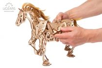 Dřevěné hračky Ugears 3D dřevěné mechanické puzzle Kůň