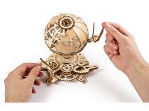 Dřevěné hračky Ugears 3D dřevěné mechanické puzzle Globus