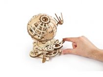 Dřevěné hračky Ugears 3D dřevěné mechanické puzzle Globus