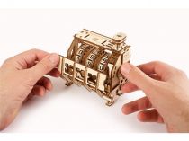 Dřevěné hračky Ugears 3D dřevěné mechanické puzzle STEM klikací počítadlo