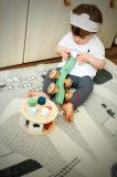 Dřevěné hračky small foot Tahací motorický šnek s tvary