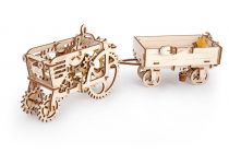 Dřevěné hračky Ugears 3D dřevěné mechanické puzzle Vlečka k traktoru
