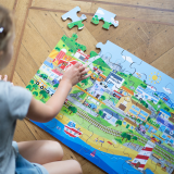 Dřevěné hračky Bigjigs Toys Podlahové puzzle Město 48 dílků