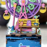 Dřevěné hračky RoboTime 3D skládačka hrací skříňky Malý kolotoč