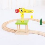 Dřevěné hračky Bigjigs Rail Velký jeřáb žlutý