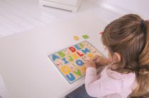 Dřevěné hračky Bigjigs Toys Anglická abeceda s obrázky