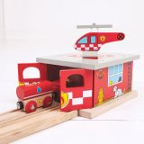 Dřevěné hračky Bigjigs Rail Depo hasičská stanice