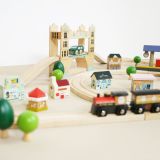 Dřevěné hračky Le Toy Van Vláčkodráha City