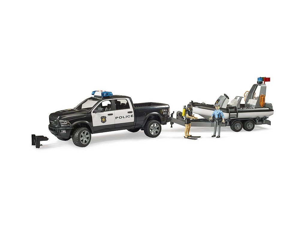 Dřevěné hračky Bruder RAM Policejní auto s člunem a se dvěma figurkami