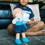 Dřevěné hračky Bigjigs Toys Látková panenka Robin 30 cm