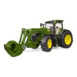 Dřevěné hračky Bruder Traktor John Deere 7R 350 s čelním nakladačem