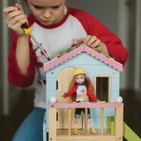 Dřevěné hračky Lottie Panenka mladá vynálezkyně