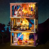 Dřevěné hračky RoboTime miniatura domečku Podkrovní párty jídelna