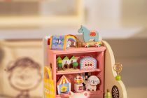 Dřevěné hračky RoboTime miniatura domečku Dětství