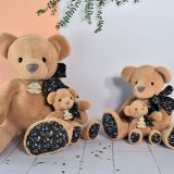 Dřevěné hračky Doudou Histoire d´Ours Plyšový kamarád světle hnědý medvídek 25 cm