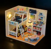 Dřevěné hračky Dvěděti miniatura domečku Charlesův pokoj