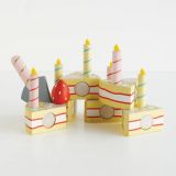 Dřevěné hračky Le Toy Van Narozeninový dort vanilkový