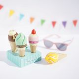 Dřevěné hračky Le Toy Van Sladké zmrzliny - poškozený obal