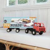 Dřevěné hračky Magellan MyRoads Starter set silnice s garáží