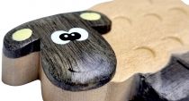 Dřevěné hračky Dvěděti Dřevěná magnetka velká Ovce