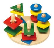 Dřevěné hračky small foot Motorický labyrint geometrické tvary 3D Motorická věž