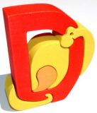 Dřevěné hračky Dřevěné vkládací puzzle - Abeceda písmenko D dinosaurus Fauna
