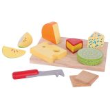 Dřevěné hračky Bigjigs Toys Set dřevěných potravin sýry na desce