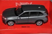 Dřevěné hračky Welly - BMW X5 1:34 šedá metalíza