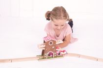 Dřevěné hračky Bigjigs Rail Vílí stromový dům s dráhou