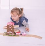 Dřevěné hračky Bigjigs Rail Vílí stromový dům s dráhou